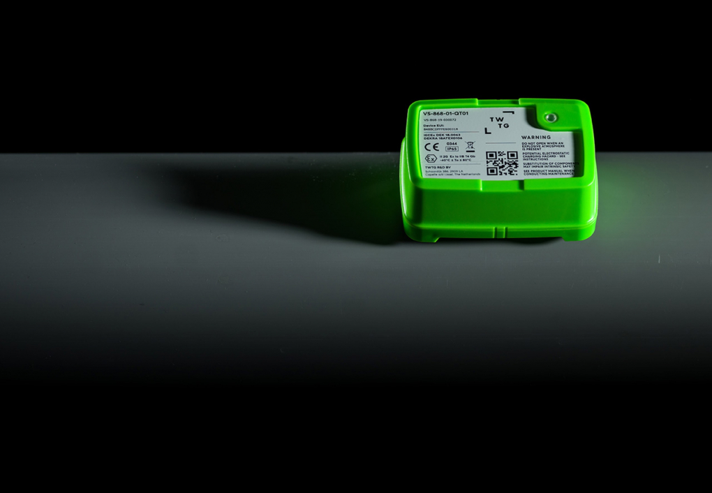 NEON Temperature Sensor can used with various mounting methods