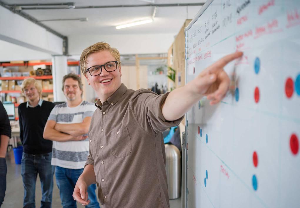 Our work never stops. In the stolen moments sandwiched between our daily design duties and super-important prototyping projects, we continue to explore new technologies which helps broaden our expertise. That’s just how we roll.